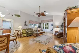 1317 Clubview Ct, Venice, FL 34292 - Photo 7