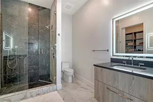 33 S Palm Ave, Sarasota, FL 34236 - Photo 25