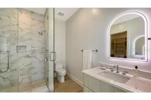 33 S Palm Ave, Sarasota, FL 34236 - Photo 19