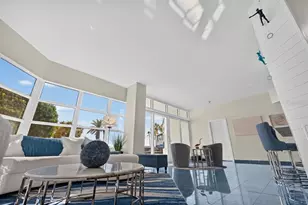 988 Boulevard of the Arts, Sarasota, FL 34236 - Photo 3