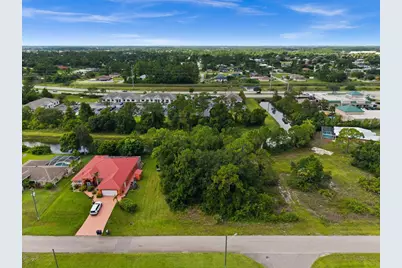 5213 Brookfield Street, Lehigh Acres, FL 33971 - Photo 11