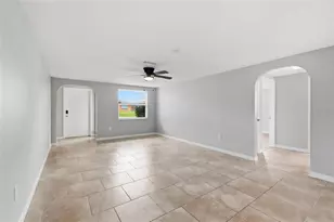 935 Everest Rd, Venice, FL 34293 - Photo 19