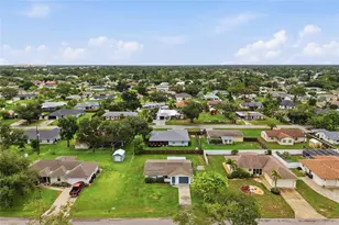 935 Everest Rd, Venice, FL 34293 - Photo 7