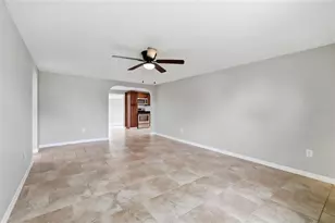 935 Everest Rd, Venice, FL 34293 - Photo 17