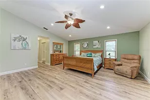 13615 4th Ave NE, Bradenton, FL 34212 - Photo 15