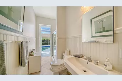 5325 Anthony Lane, Sarasota, FL 34233 - Photo 17
