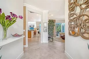 5325 Anthony Ln, Sarasota, FL 34233 - Photo 7