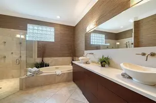 5325 Anthony Ln, Sarasota, FL 34233 - Photo 29