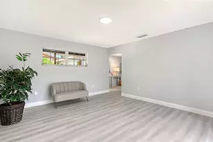 4054 Palau Dr, Sarasota, FL 34241 - Photo 31