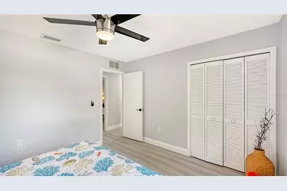 4054 Palau Drive, Sarasota, FL 34241 - Photo 29