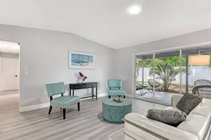 4054 Palau Dr, Sarasota, FL 34241 - Photo 5