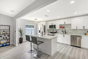 4054 Palau Dr, Sarasota, FL 34241 - Photo 13