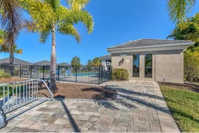 2905 Trustee Avenue, Sarasota, FL 34243 - Photo 43