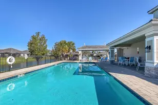 2905 Trustee Ave, Sarasota, FL 34243 - Photo 45