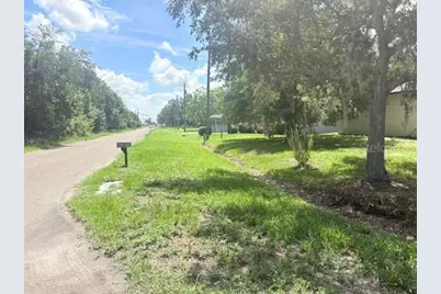 607 2nd Street NW, Ruskin, FL 33570 - Photo 5