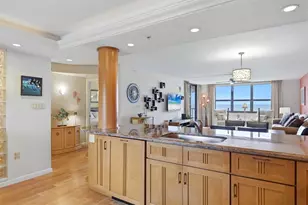 4545 Gulf of Mexico Dr, Longboat Key, FL 34228 - Photo 15