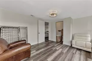 304 San Carlos Ave, North Port, FL 34287 - Photo 15