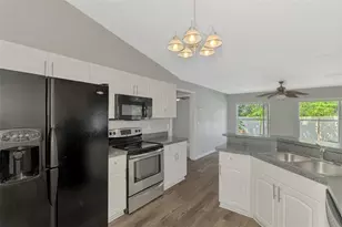 9311 27th Ave E, Palmetto, FL 34221 - Photo 23