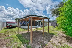 9311 27th Ave E, Palmetto, FL 34221 - Photo 47