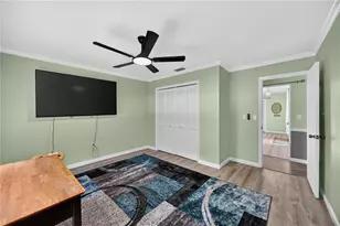 1305 Greenfield Cir, Venice, FL 34292 - Photo 43