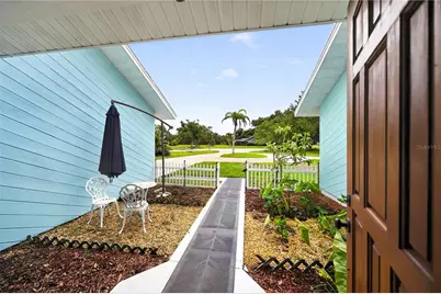 1305 Greenfield Circle, Venice, FL 34292 - Photo 7