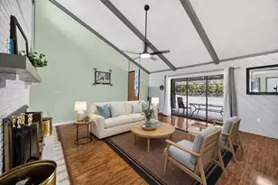 1305 Greenfield Cir, Venice, FL 34292 - Photo 13