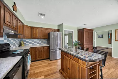 1305 Greenfield Circle, Venice, FL 34292 - Photo 19
