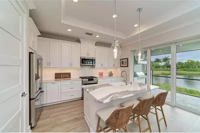 4064 Santa Caterina Boulevard #101, Lakewood Ranch, FL 34211 - Photo 9