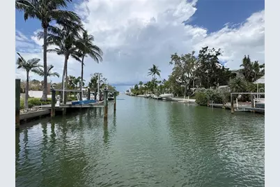 3441 Gulfmead Drive, Sarasota, FL 34242 - Photo 5