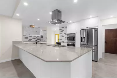 4250 Marlowe Drive, Sarasota, FL 34241 - Photo 15