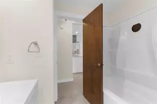 4250 Marlowe Dr, Sarasota, FL 34241 - Photo 23