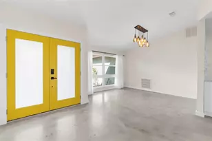 4250 Marlowe Dr, Sarasota, FL 34241 - Photo 9