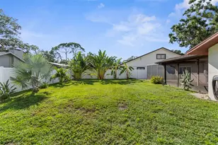 4250 Marlowe Dr, Sarasota, FL 34241 - Photo 29