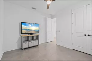 1024 Fern Leaf Run, Bradenton, FL 34212 - Photo 35