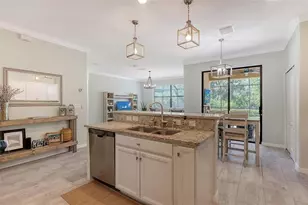 12801 Cinqueterre Dr, Venice, FL 34293 - Photo 13
