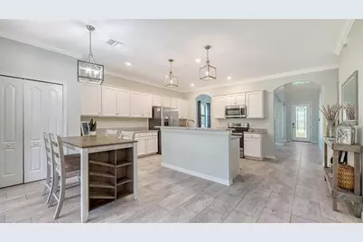 12801 Cinqueterre Drive, Venice, FL 34293 - Photo 15