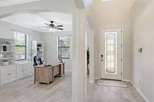 12801 Cinqueterre Dr, Venice, FL 34293 - Photo 7