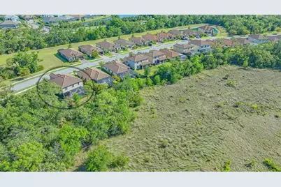 12801 Cinqueterre Drive, Venice, FL 34293 - Photo 5
