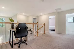 12801 Cinqueterre Dr, Venice, FL 34293 - Photo 25