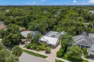 2440 Arlington St, Sarasota, FL 34239 - Photo 49