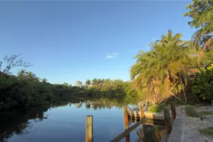 546 Freeling Dr, Sarasota, FL 34242 - Photo 37