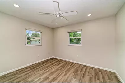 2011 37th Street W, Bradenton, FL 34205 - Photo 29