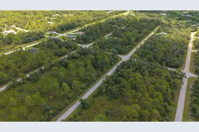 14068 Carrie Avenue, Port Charlotte, FL 33953 - Photo 21