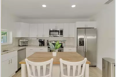 1731 Redwood Street, Sarasota, FL 34231 - Photo 15