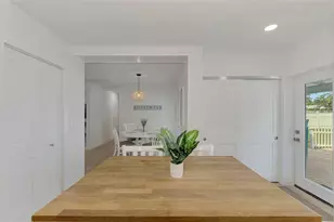 1731 Redwood St, Sarasota, FL 34231 - Photo 19
