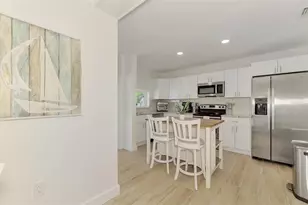 1731 Redwood St, Sarasota, FL 34231 - Photo 13
