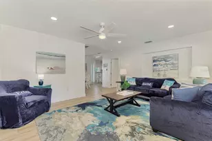 1731 Redwood St, Sarasota, FL 34231 - Photo 7