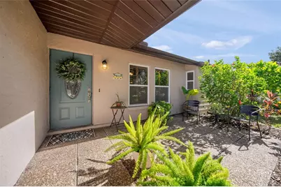 911 Southern Pine Lane, Sarasota, FL 34243 - Photo 5