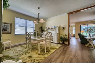 8053 Stirling Falls Circle, Sarasota, FL 34243 - Photo 19