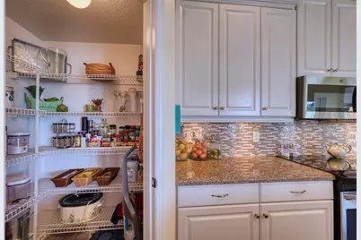 8053 Stirling Falls Circle, Sarasota, FL 34243 - Photo 27